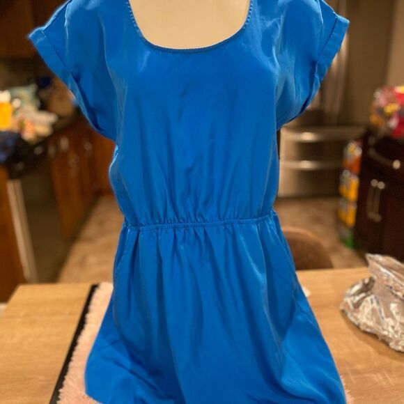 Candie’s blue dress - Picture 1 of 3